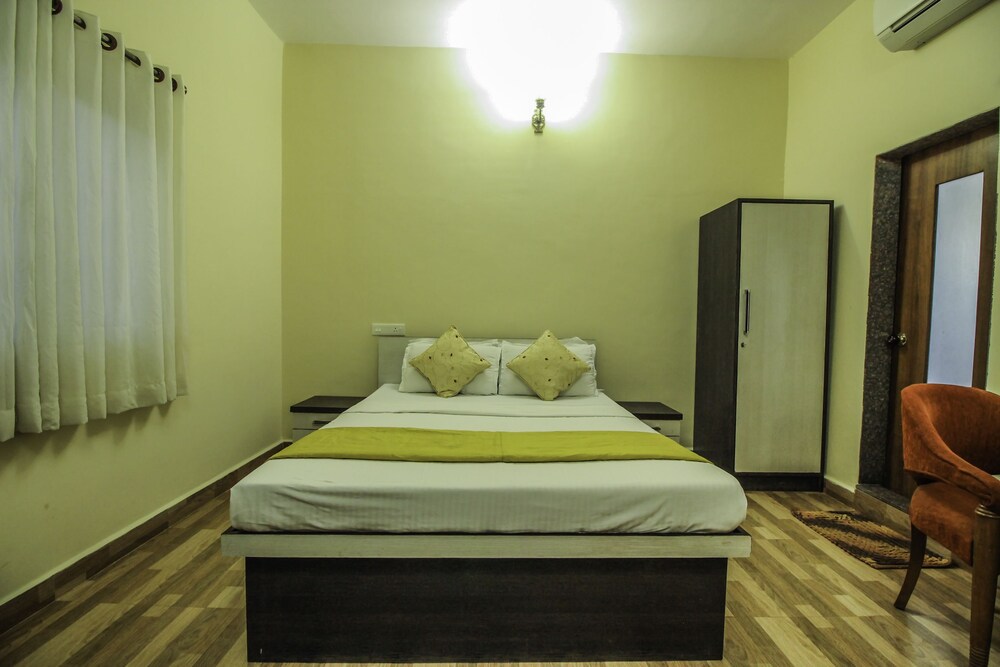 OYO 10088 Home Modern Studio Anjuna Beach