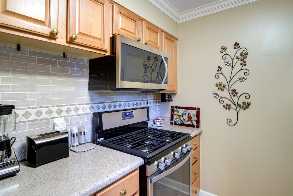 Sevierville Vacation Rental: 6 Mi to Dollywood! - Property Image 18