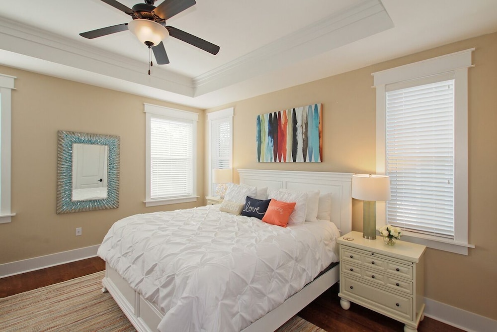 Cottage Rental Agency - Seaside, Florida