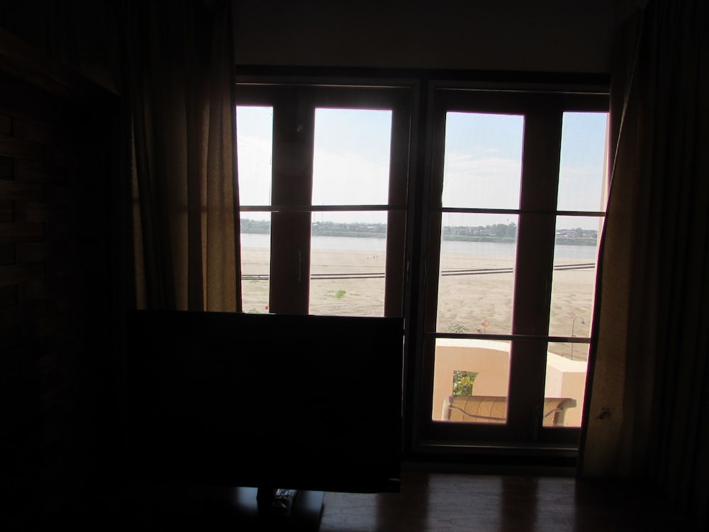 Nalinthone Guesthouse