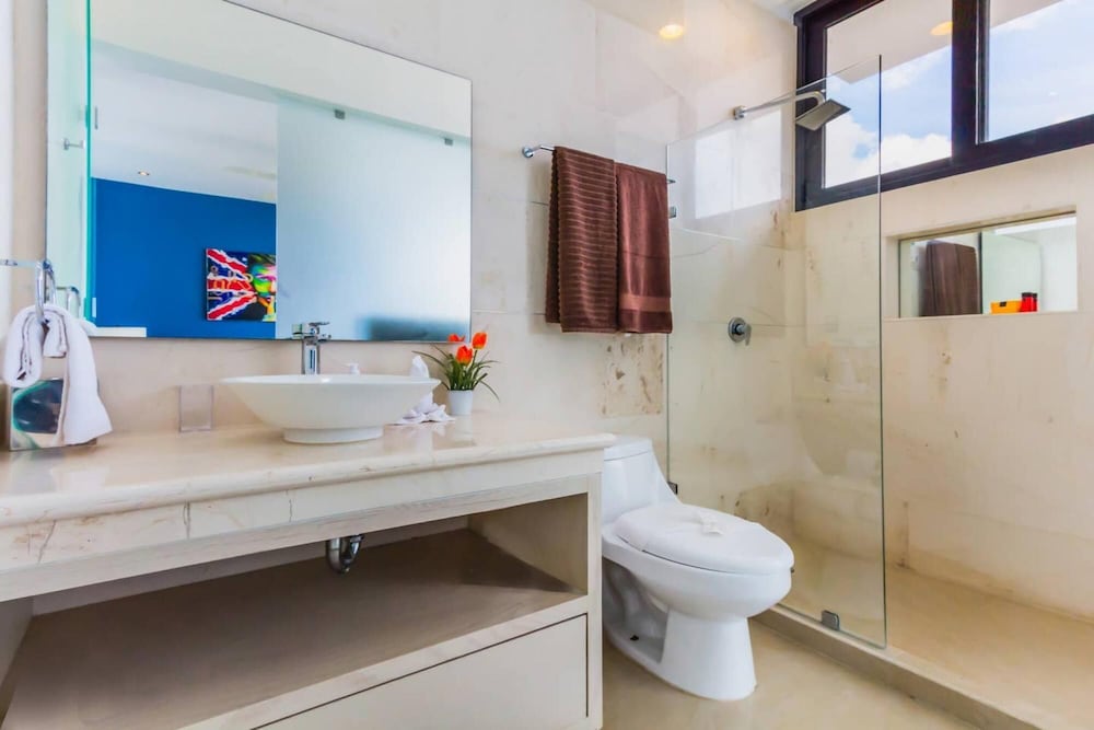 Fabulous PH Private Pool High Speed Internet view 4