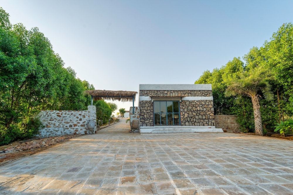 Dunes and You, Pushkar - A Luxury Pool Villas Retreat