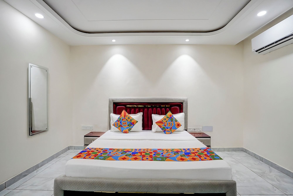 Fabhotel The Royal Kishan Complex