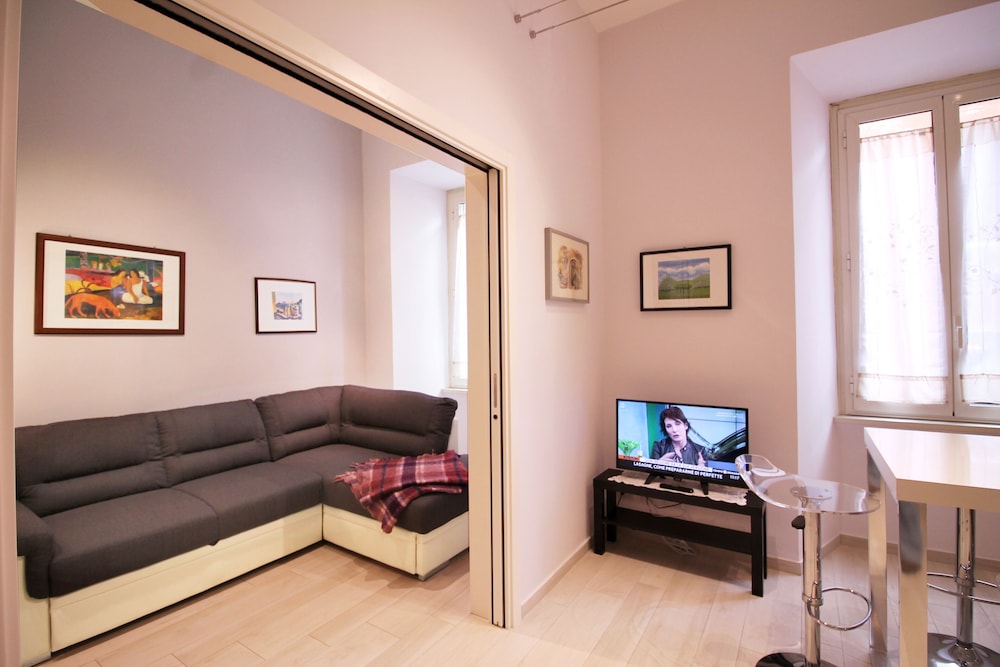 Wonder Vatican Smart Apt