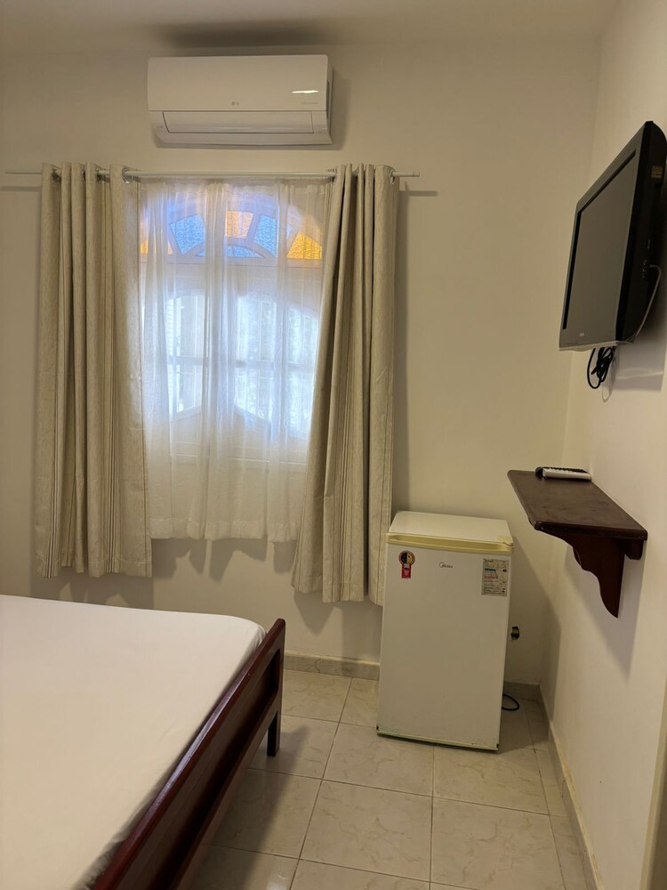 HOSPEDAGEM CLÃ DOS COUTO