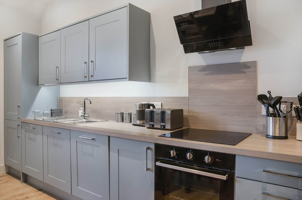 The Woodside Apartments