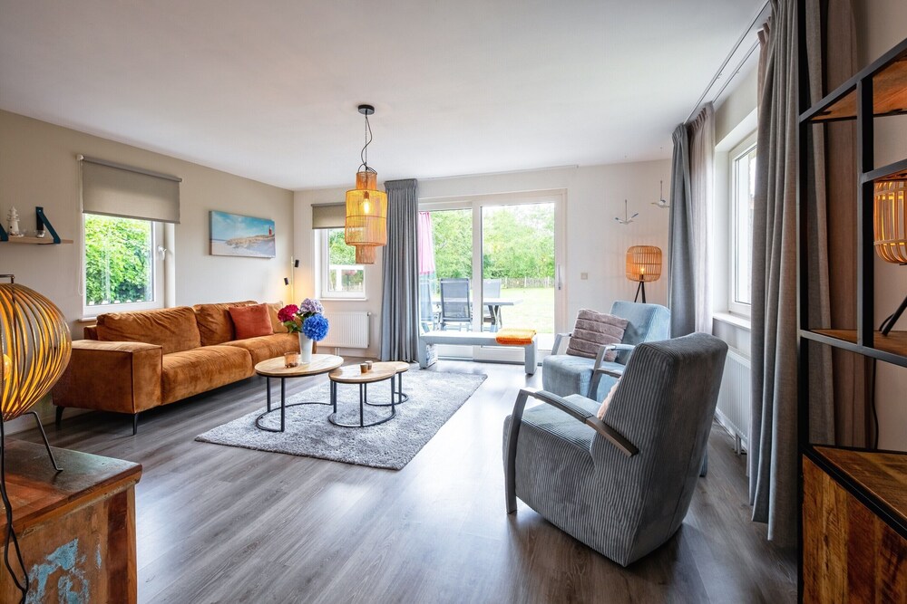 Holiday Home With Pets-friendly