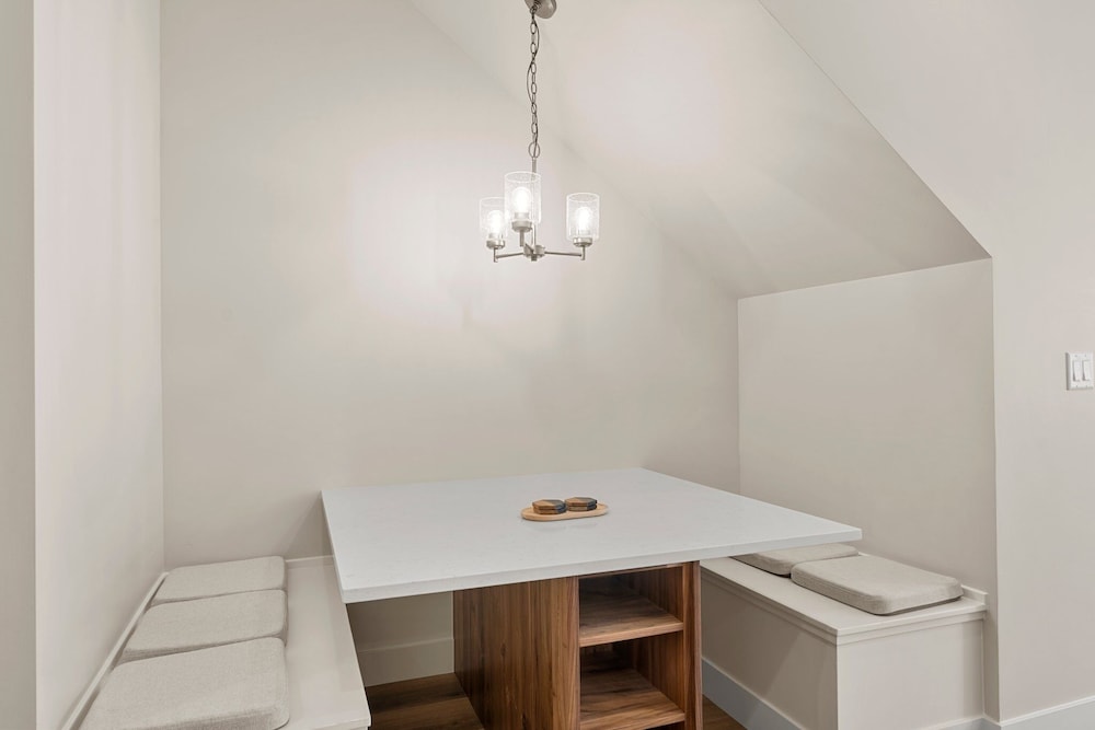Starlight Sanctuary 4 Bedroom Townhouse