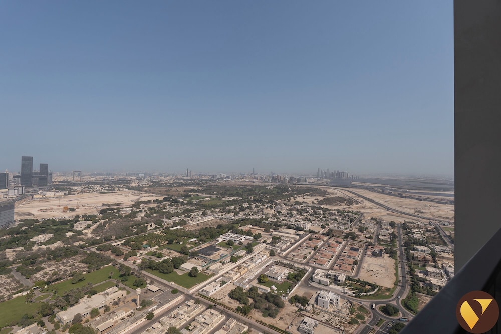 Downtown with Direct Access to Dubai Mal