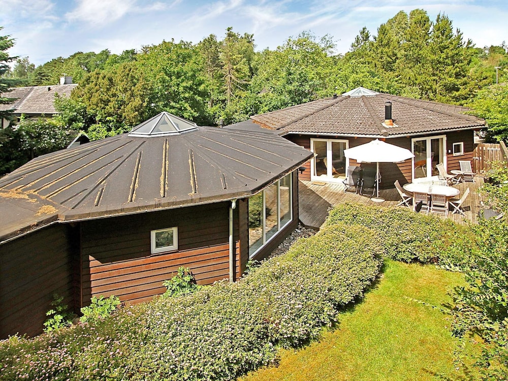 6 Person Holiday Home in Graested