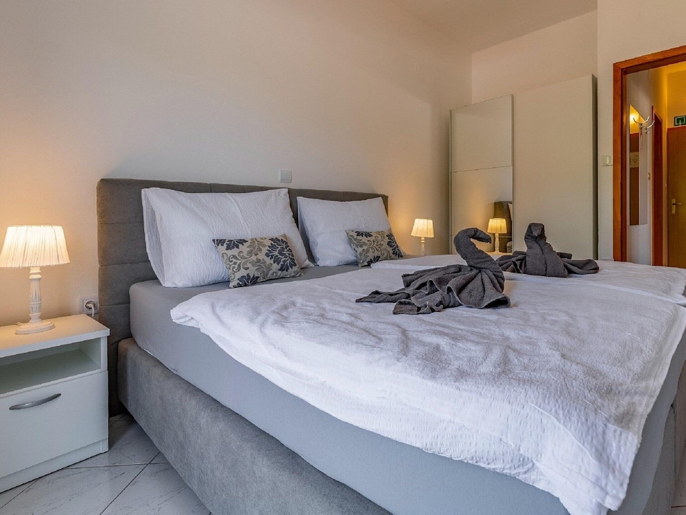 Panoramic Apartment in Banjole near Pula Town Center view 3