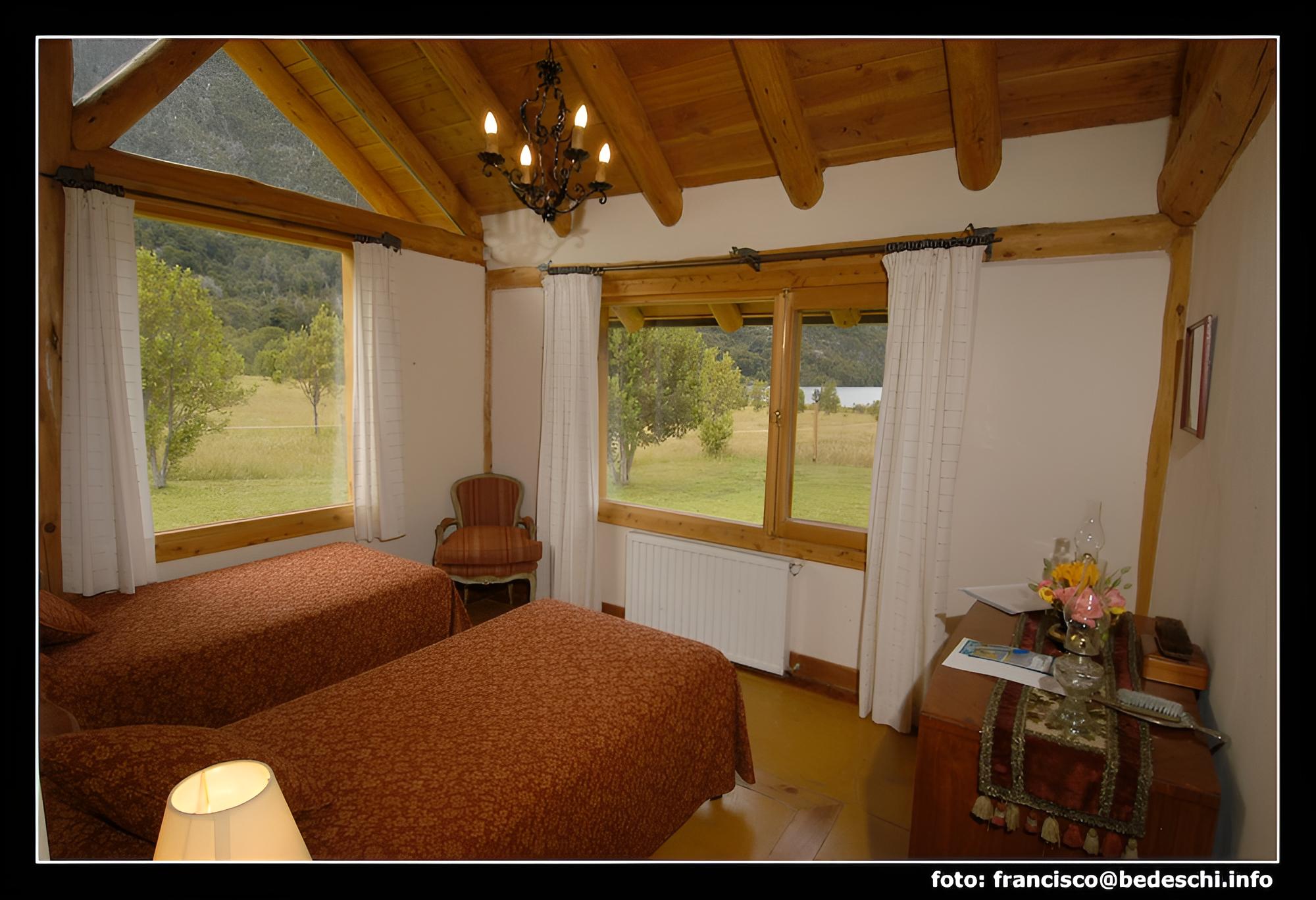 Estancia Peuma Hue Carre Lauken