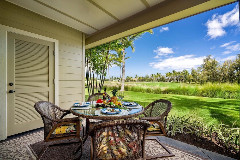 Waikoloa Beach Fun: Concierge, Pools & Steps to Dining & A-bay - Vrkcv