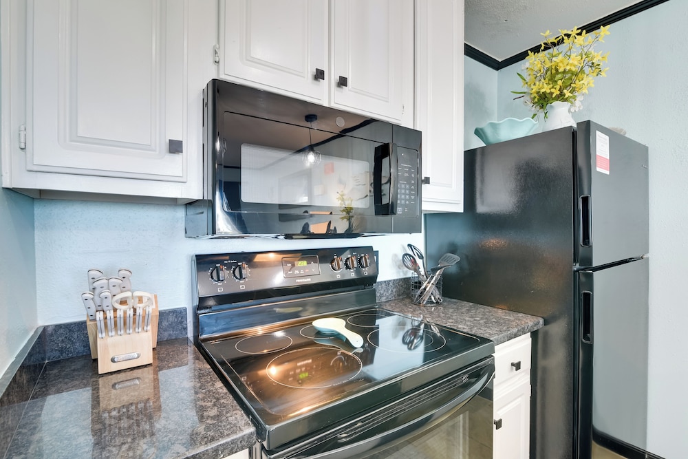 Across From Beach: Resort-style Galveston Condo