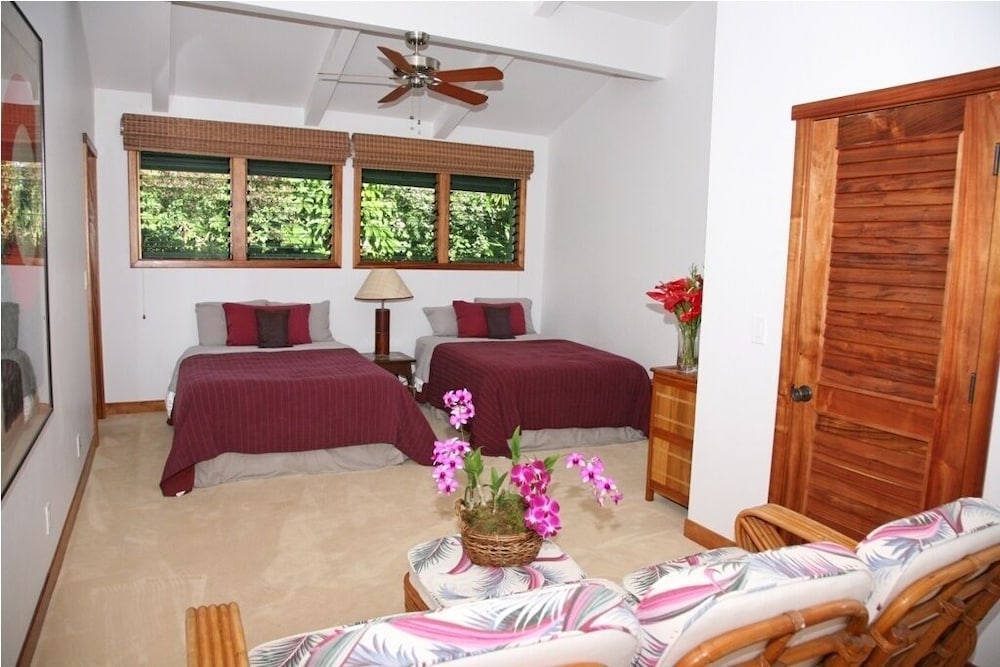 Lani Kai 4 Bedroom Home by Redawning view 4