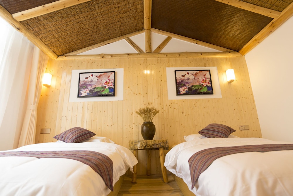 Jiesu Renwen Guest House