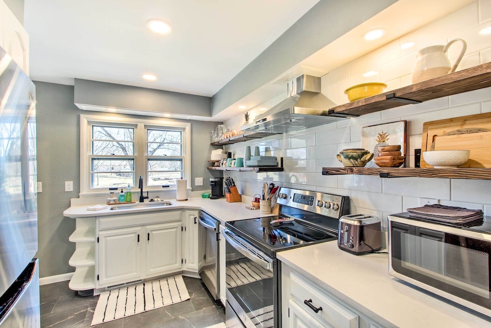 Emporia Vacations - Emporia Family Home Near Downtown: Game Room! - Property Image 11