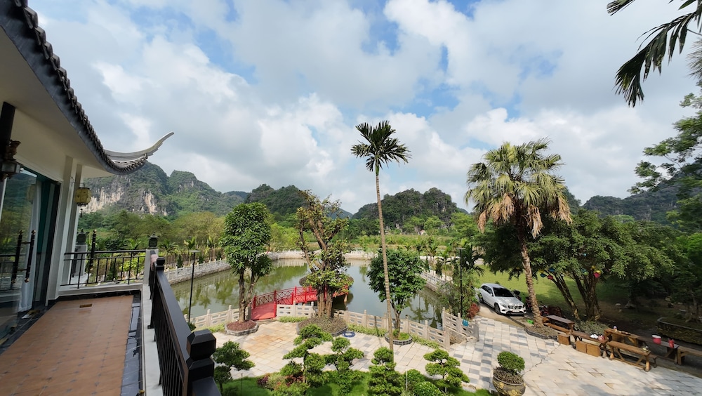 Happy Tam Coc Ecolodge