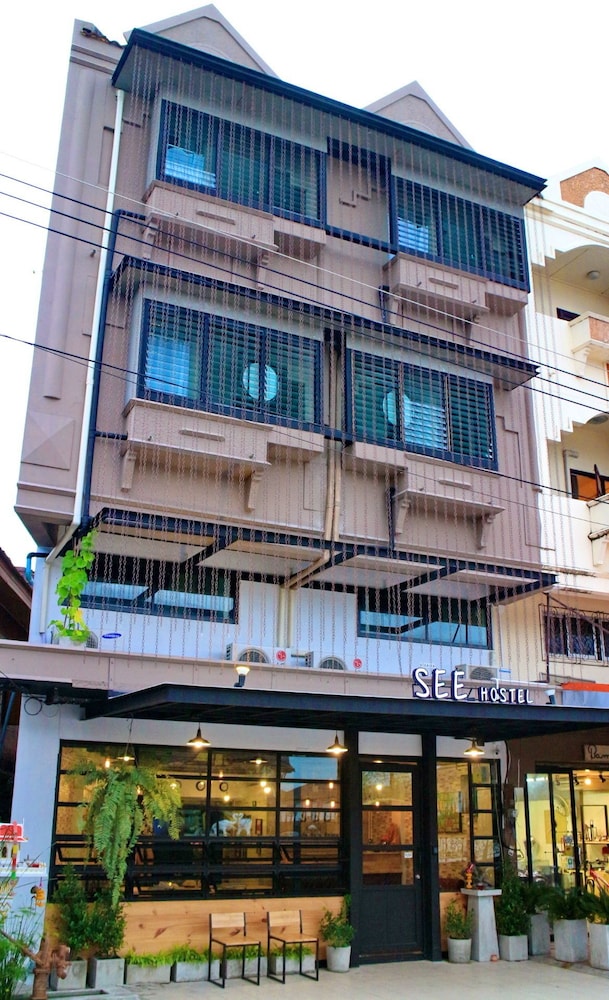 See Hostel
