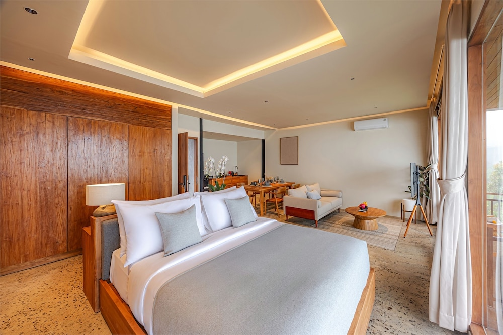 Asahan Munduk Cabin