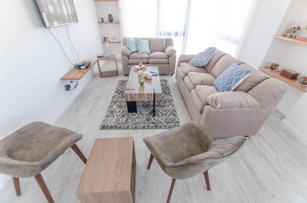 Bright Stylish in Barrio Jara