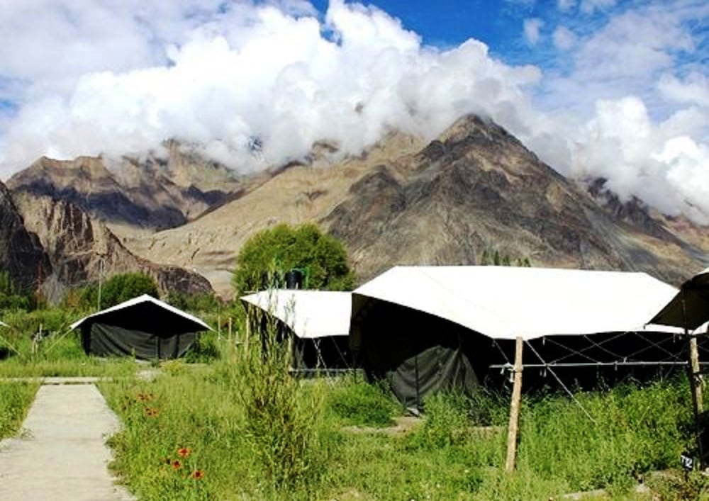 TIH Cold Desert Camp