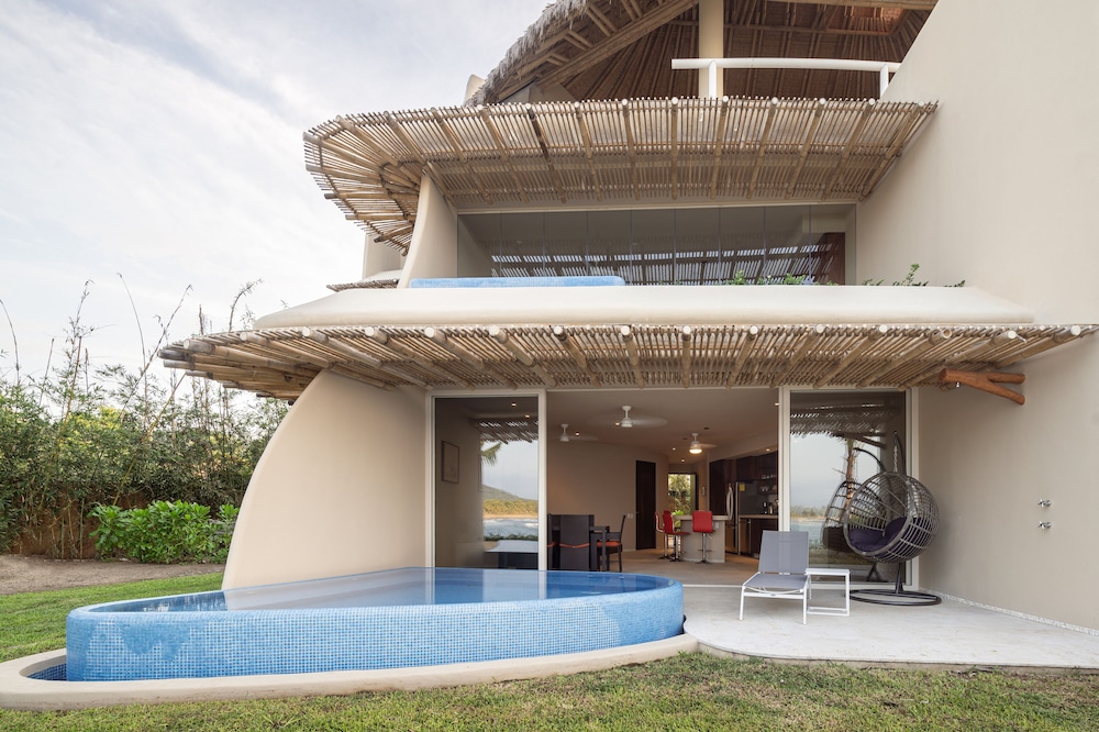 Punta Majahua Condos