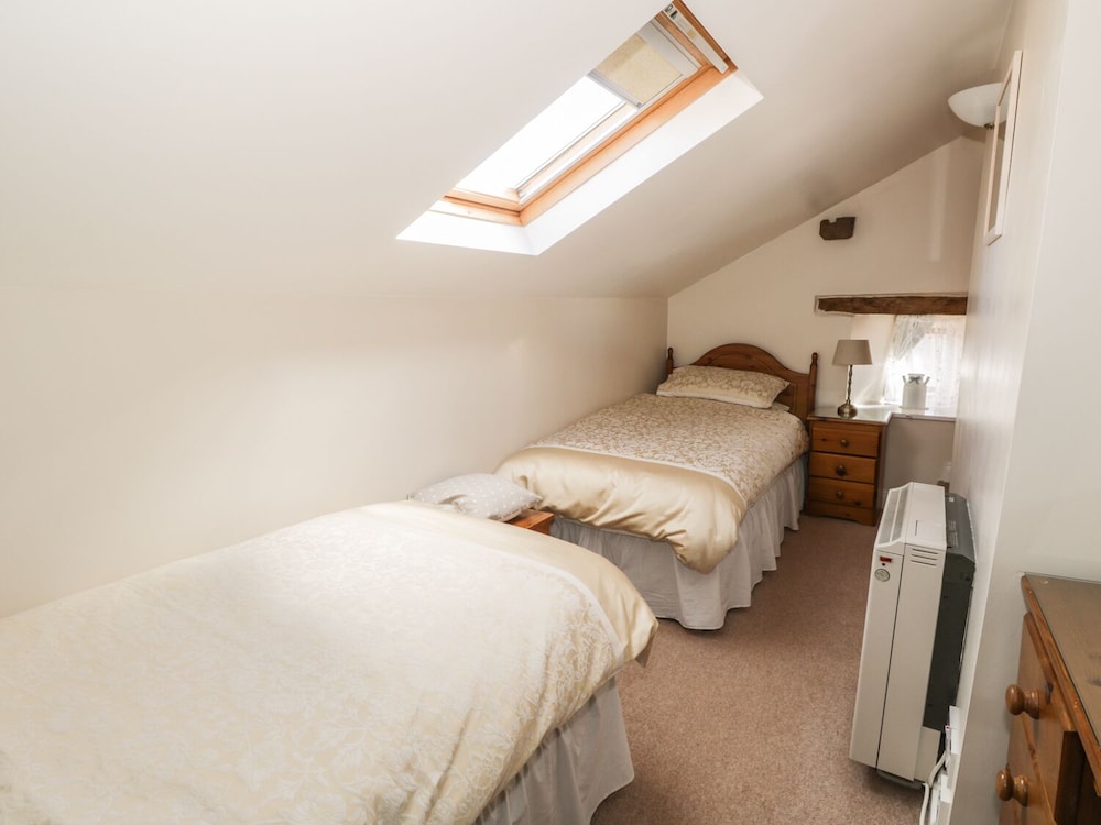 Penrith Vacations - Dairy Cottage - Property Image 5