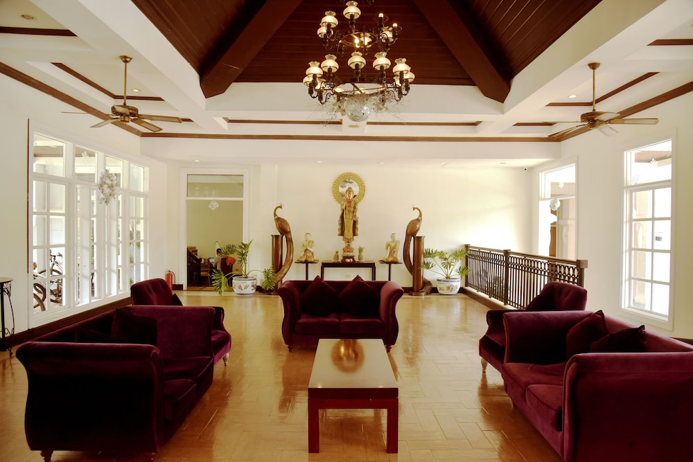 Forest Crest Nature Hotel and Resort Powered by ASTON