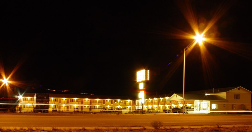 Budget Inn