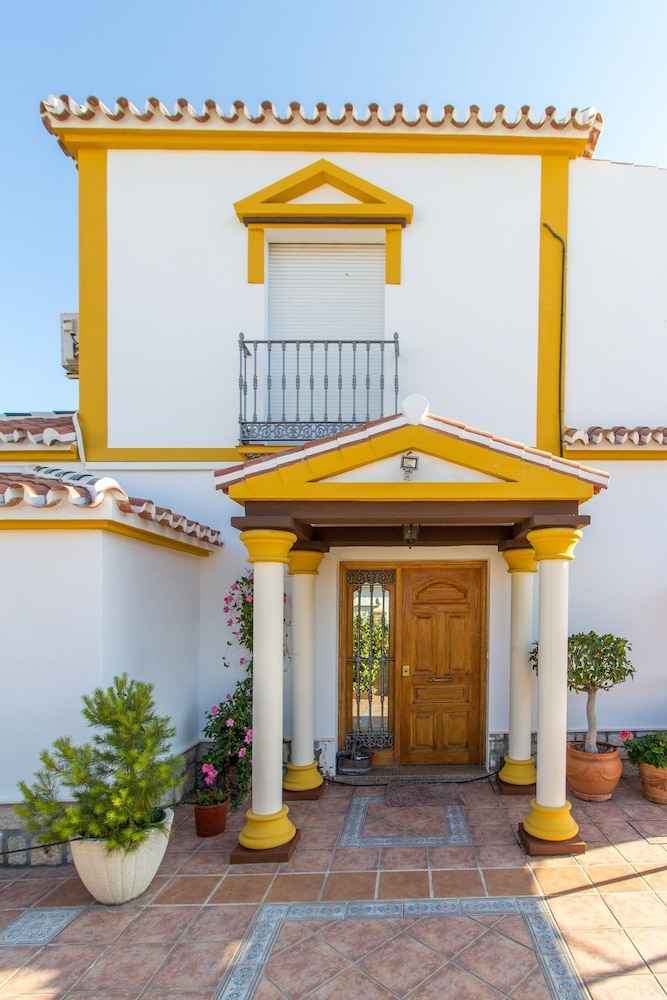 Casa Colina del Sol