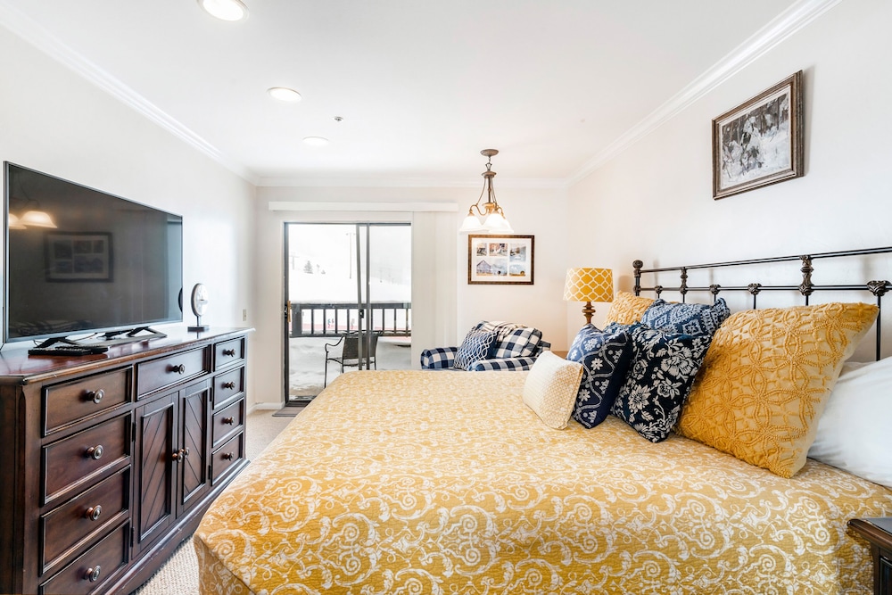 The Loft at Mountain Village by All Seasons Resort Lodging
