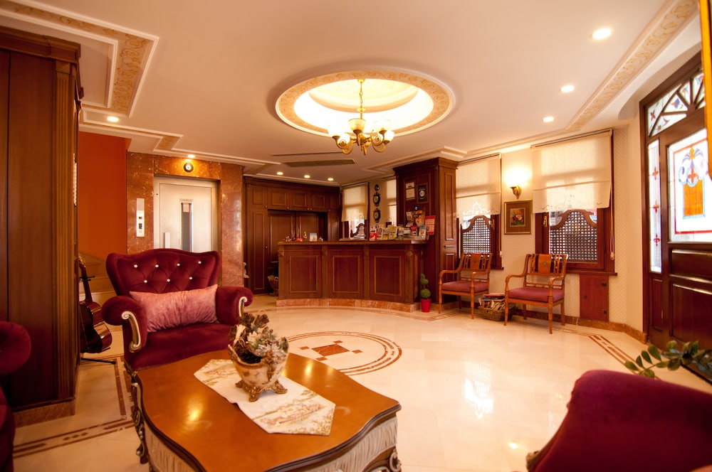Emine Sultan Otel - Image 14