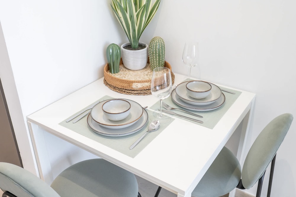 Majestic Studio in Bloom Tower C Perfect for 2