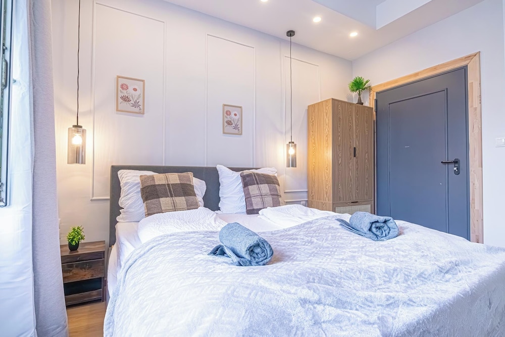 9BR Apts in the Heart of Vienna