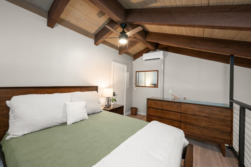 Kona Makai 3302 2 Bedroom Condo