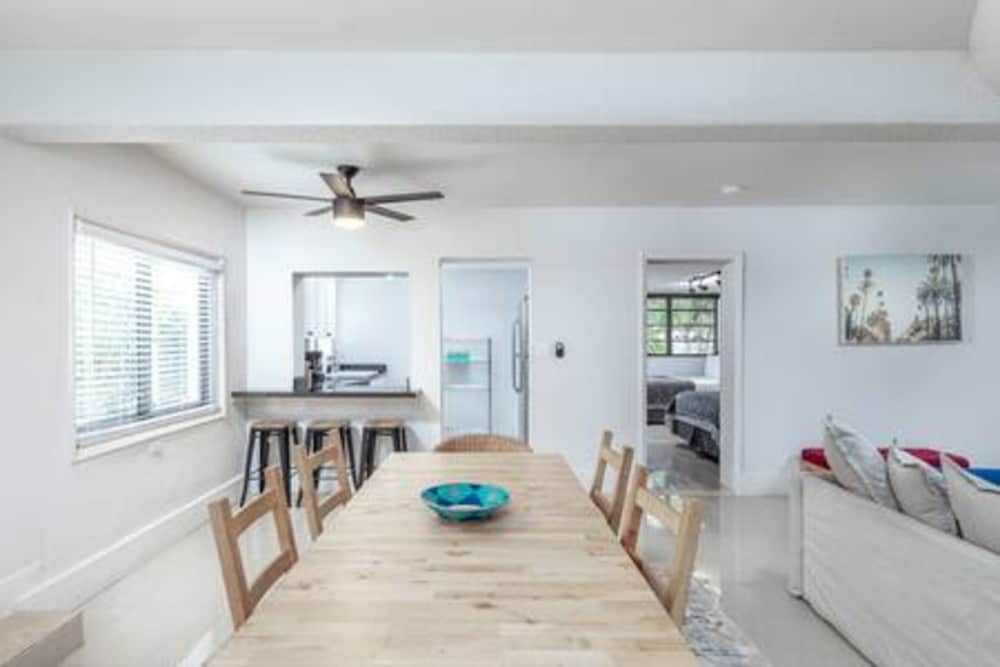 1720 Wa Kee 1B 4 Queen Beds Sleep 8 Pool Parking Wi-fi Patio