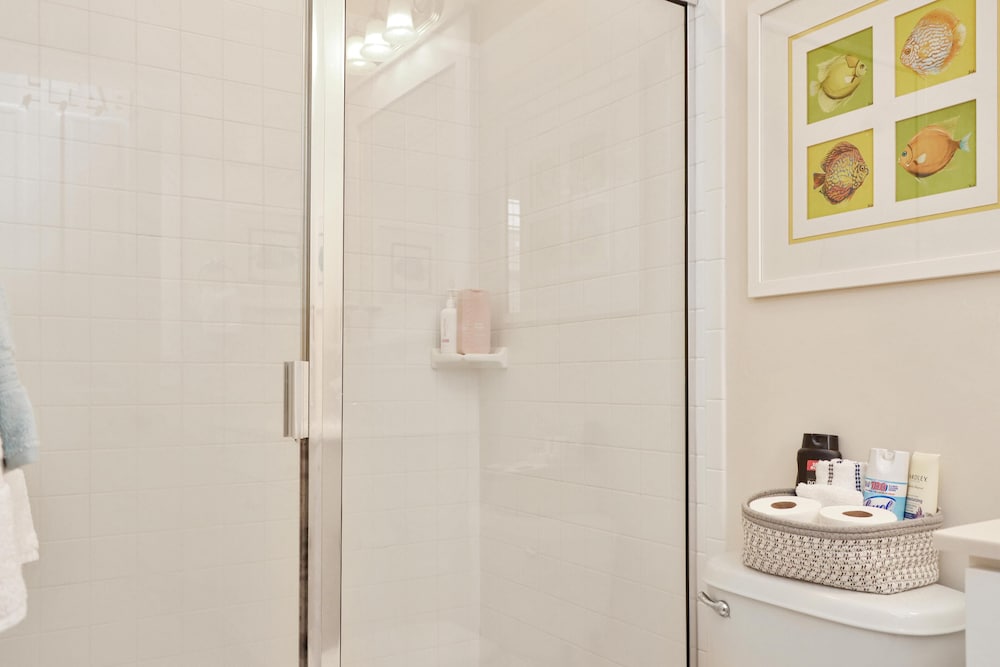 Barefoot Cottage B12 - Sea La Vie