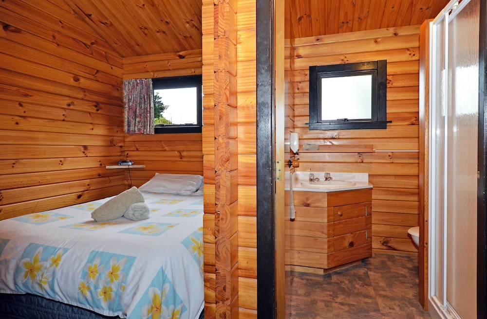 Leith Valley Holiday Park & Motels view 5