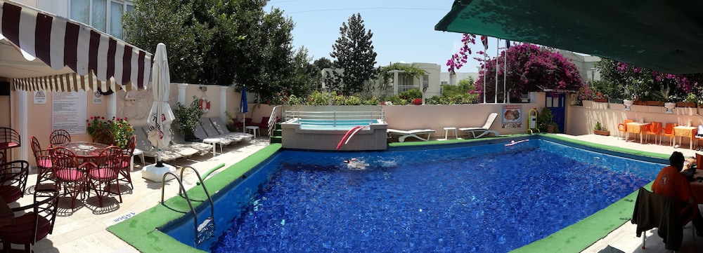 Kavala Studio Otel - Image 25