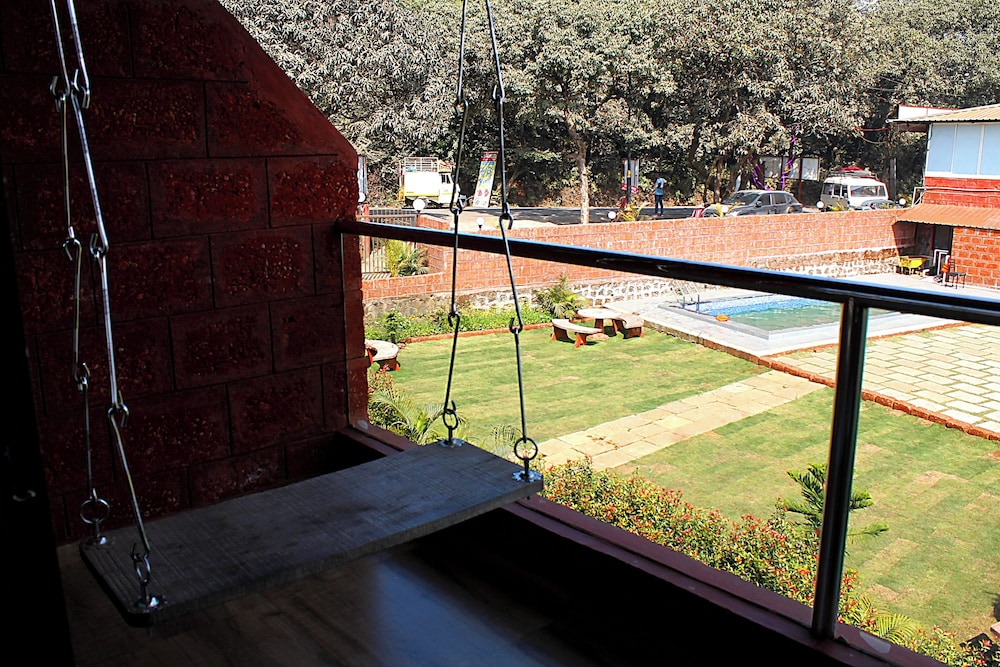 Hotel Green Crystal