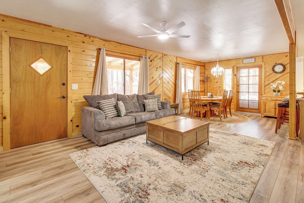 Game Room + Fireplace! Family Retreat in Pinetop