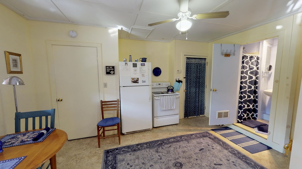 Cavalier Cottage B&B