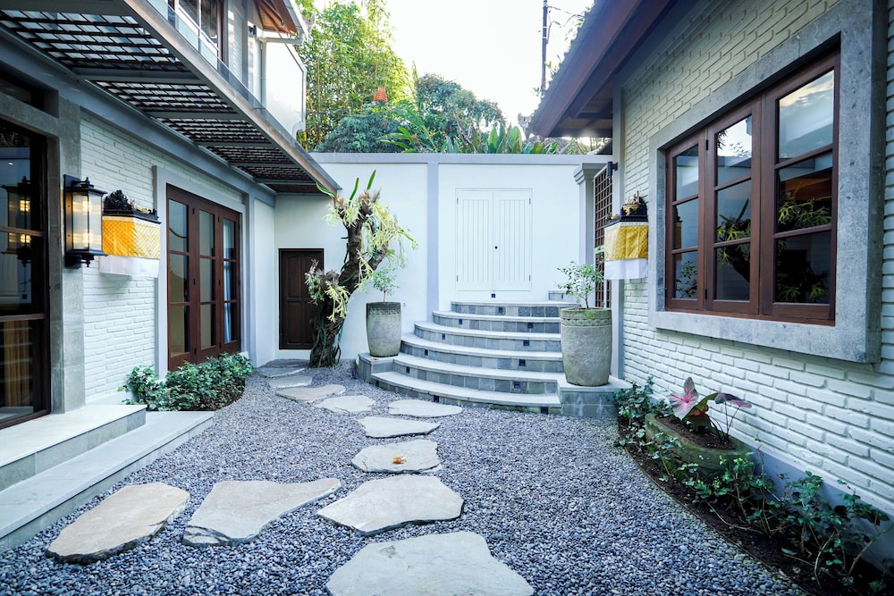 The Ubāri Bali