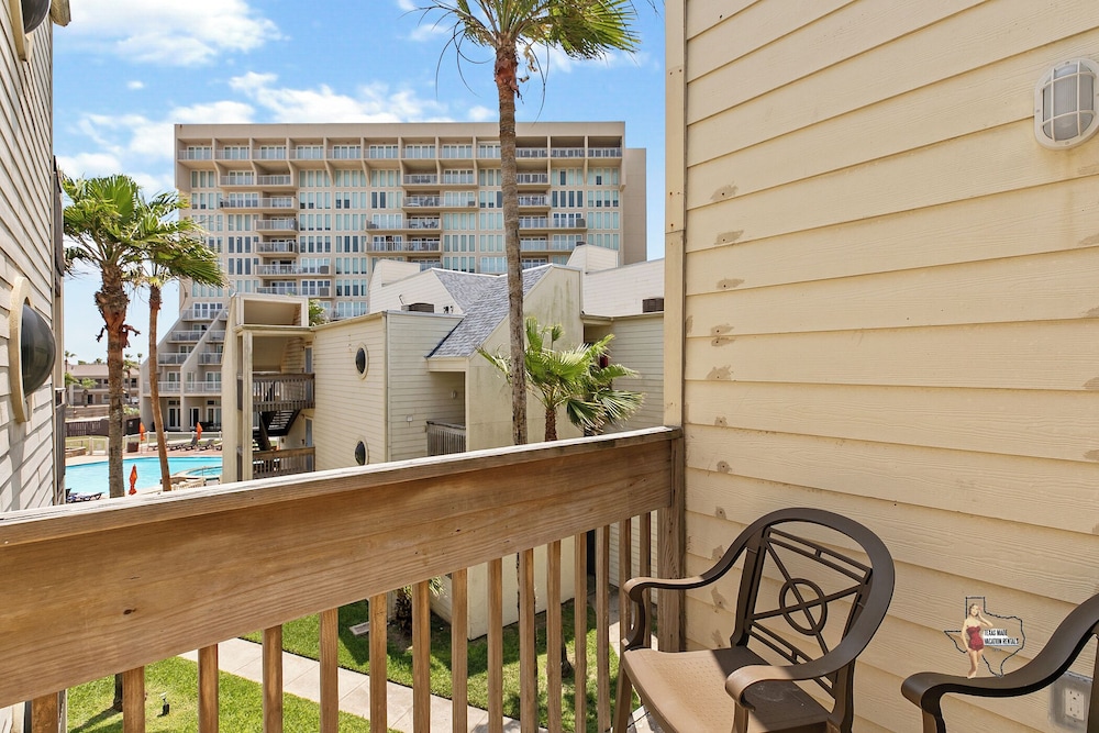 Bahia Mar Solare Resort Condos