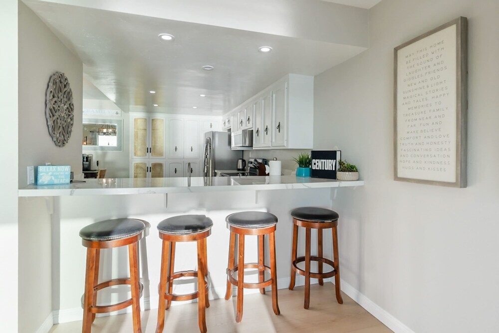 Beachfront Home In Carlsbad - Remodeled