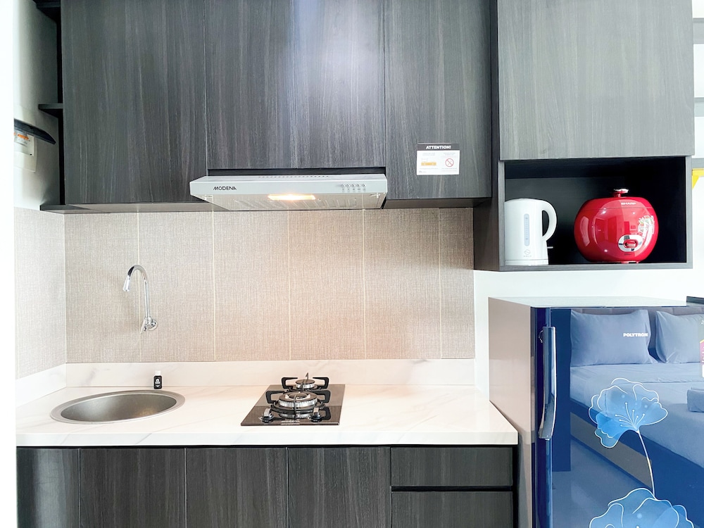 Monochromatic Studio At Lrt City Bekasi Apartment