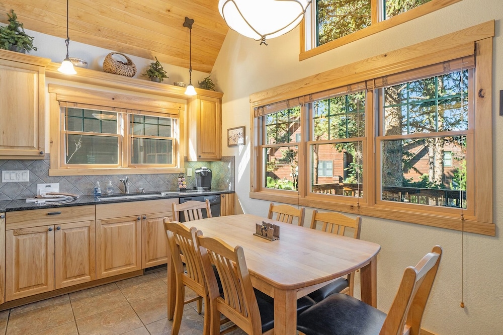 Cozy Solitude Cabins - Estes Park CO