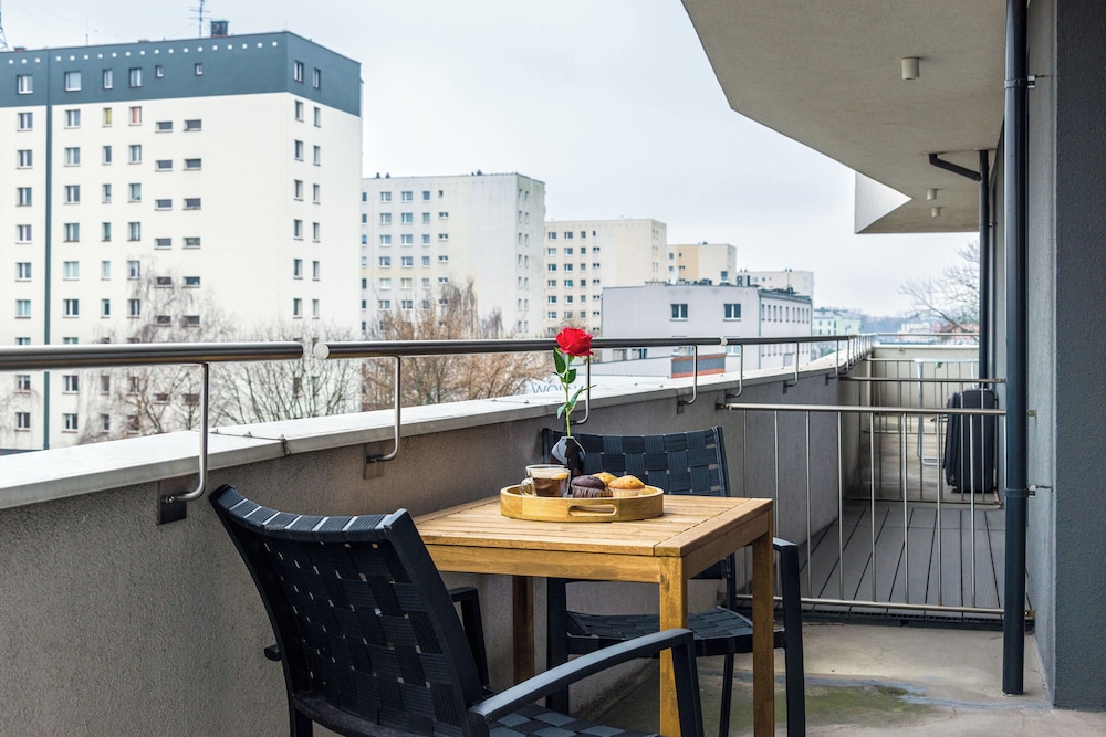 Royal - by Kairos Apartments
