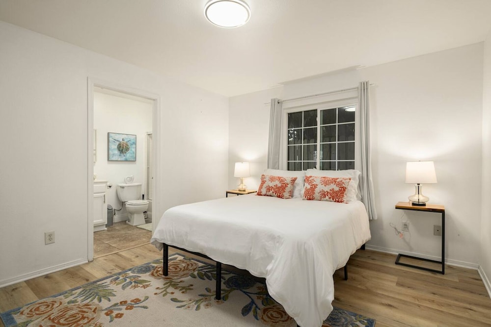 Lanzit Bnb - 35 Percent off June Low Fees